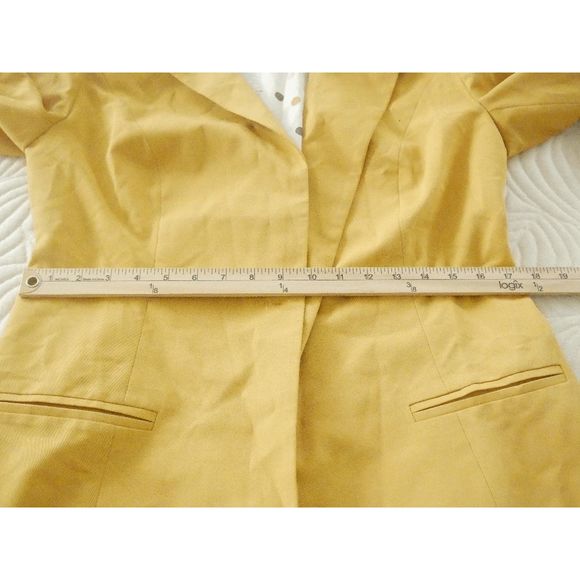 FIGL | Mustard Decorative Button Blazer XL - Picture 5 of 10